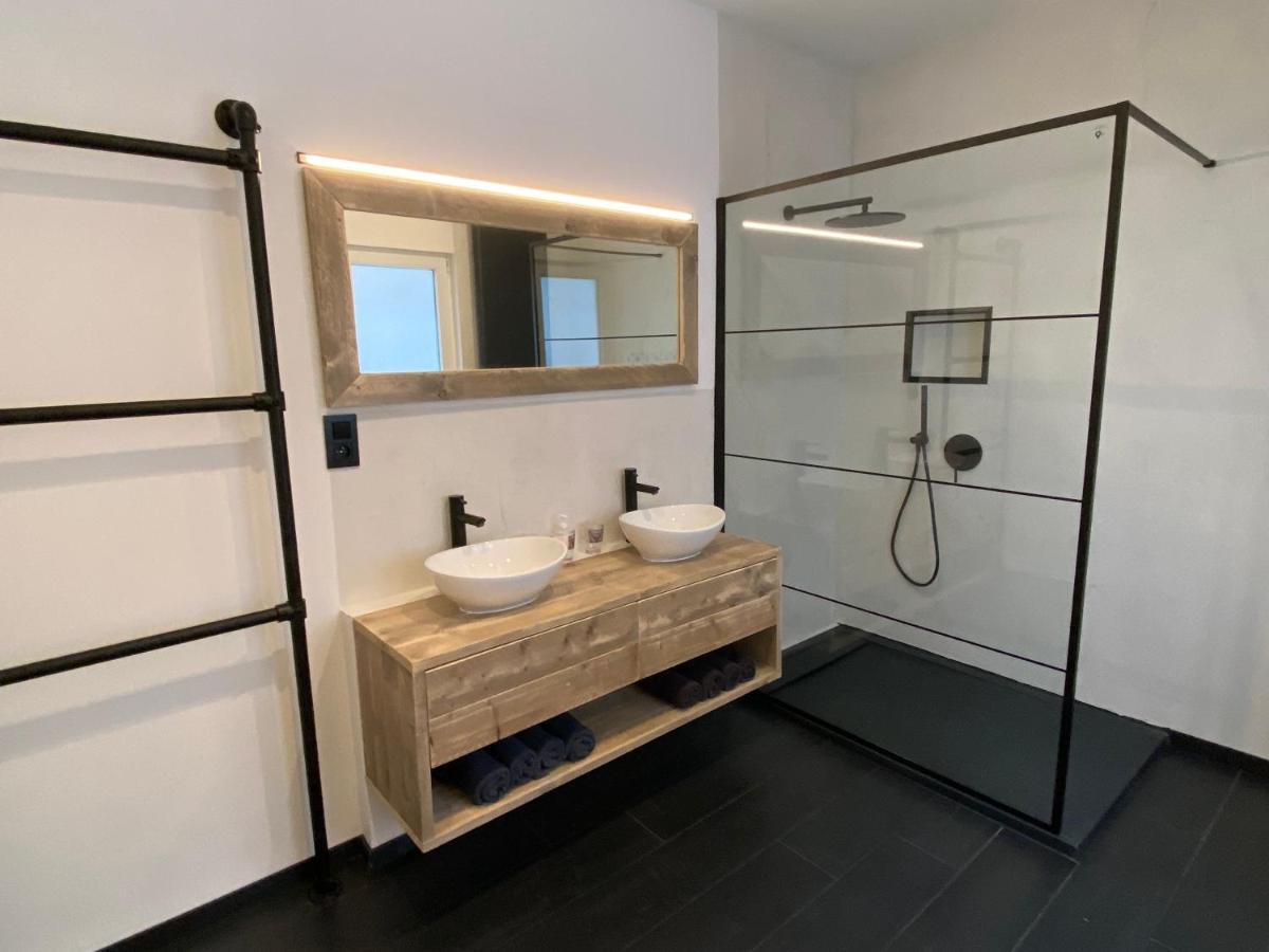 Immaya Ostend Luaran gambar